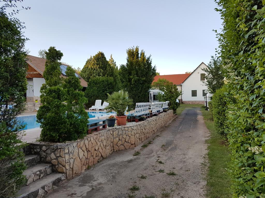 Mandel Camping Палознак Экстерьер фото